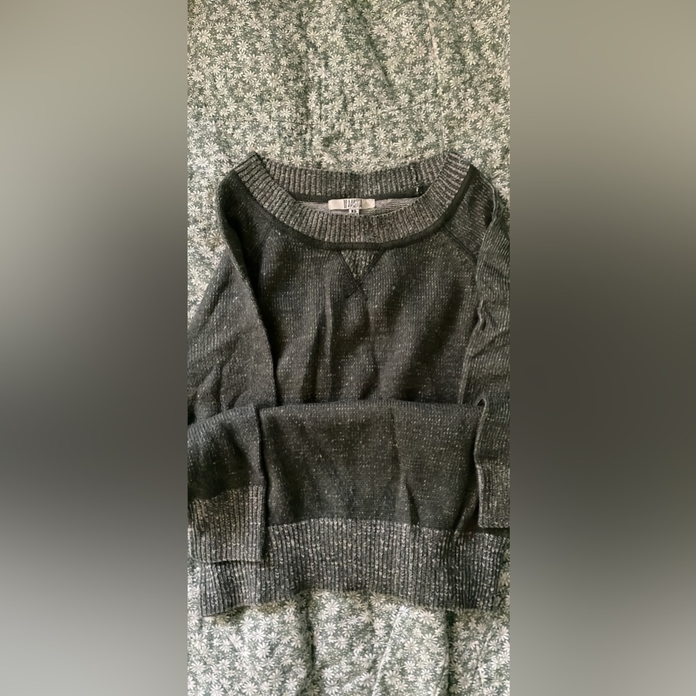 On trend spring outfit, 3 pieces.